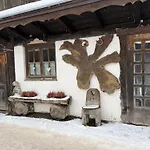 Mit Schwimmbad Kleinwalsertal Mittelberg
