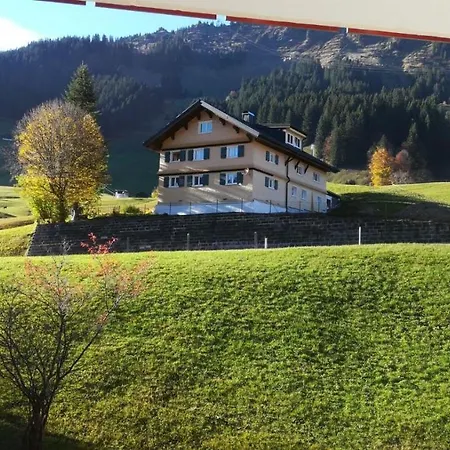 公寓 333 Mit Schwimmbad Kleinwalsertal