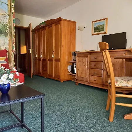 Appartamento 333 Mit Schwimmbad Kleinwalsertal Mittelberg