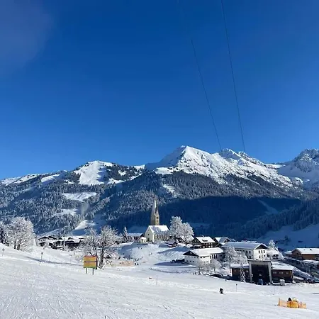 333 Mit Schwimmbad Kleinwalsertal Appartement Mittelberg