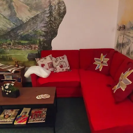 333 Mit Schwimmbad Kleinwalsertal 4*