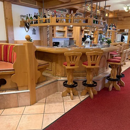 Mit Schwimmbad Kleinwalsertal Apartment 4*