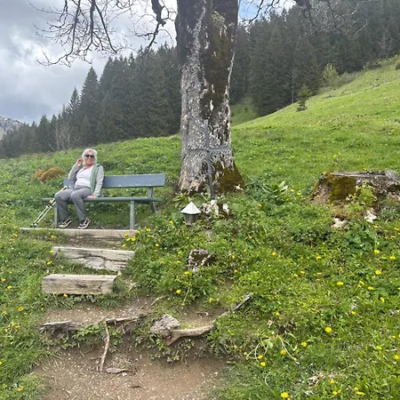 Mit Schwimmbad Kleinwalsertal